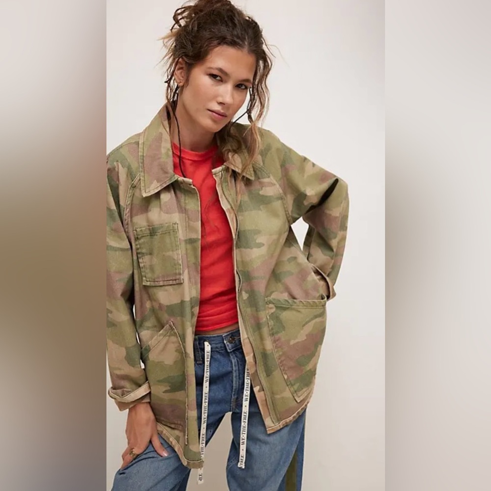 NWT We The Free Reversible Camo Jacket - Picture 2 of 4